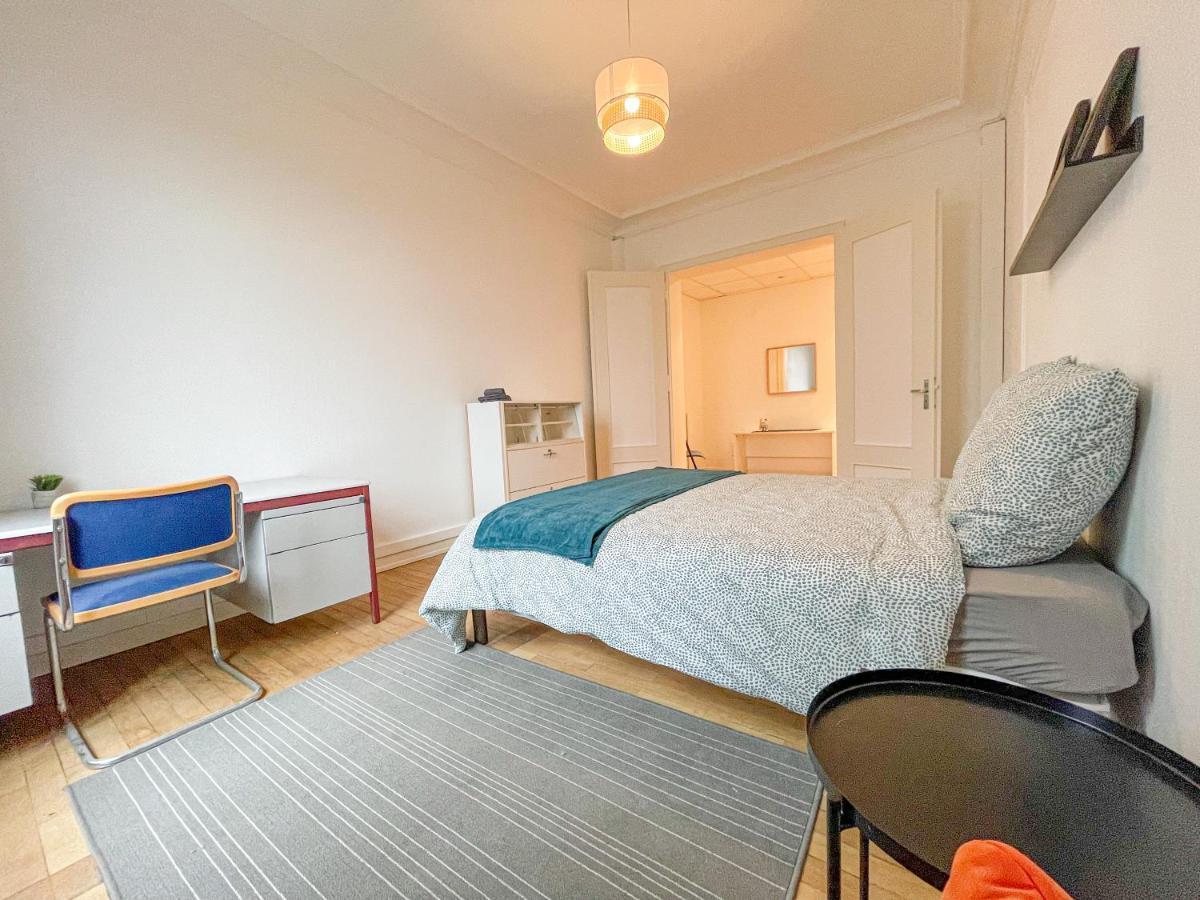 Chambres Privees -Private Room- Dans Un Spacieux Appartement - 100M2 Centre Proche Gare Mulhouse Dış mekan fotoğraf